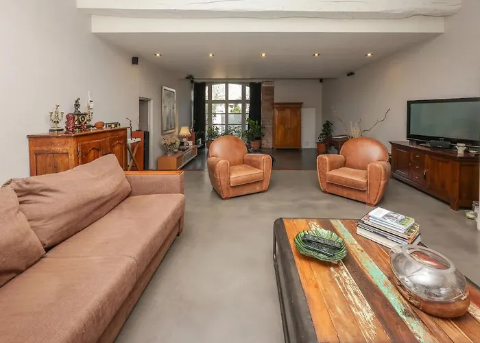 Ferienhaus Maison De Charme - Piscine - Hypercentre - 300m2 Lisle-sur-Tarn